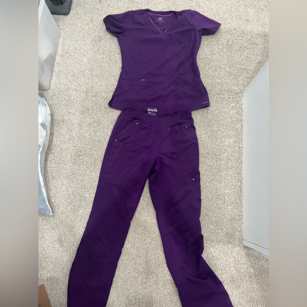 Healing Hands Deep Purple Scrub Set